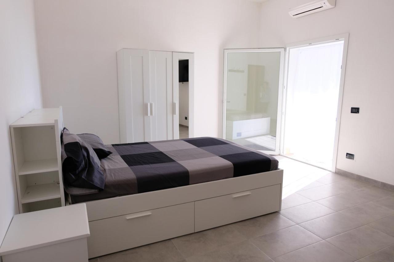 Rosalia'S Apartments Castel di Tusa Ngoại thất bức ảnh